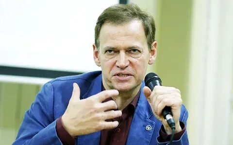 Фото: «Могли бы ещё снимать!»: Звезда «Улиц разбитых фонарей» раскрыл тайны сериала 🤫 - Фото 6