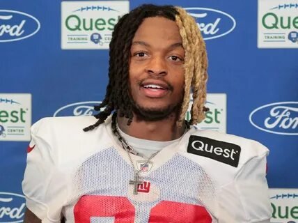 Фото: Драка на миллион: Новичок NFL избил звезду прямо на поле! 😱 - Фото 6