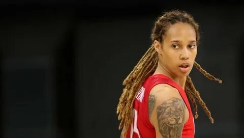 Фото: Бриттни Грайнер: Звезда WNBA - Фото 3