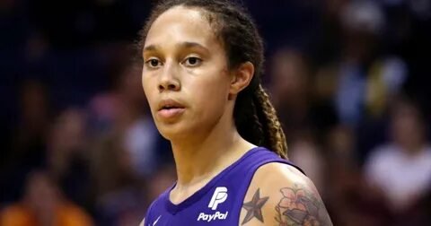 Фото: Грайнер ждет малыша: будет ли он звездой баскетбола? 👶🏀 - Фото 2
