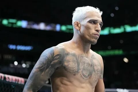 Фото: Трамп, Маск и Желейный Рулон на UFC 309: Скандальные сплетни! 💣💥 - Фото 13