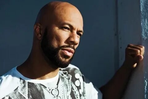 Фото: Баскетбольный мяч нокаутировал Дженнифер Хадсон на матче Knicks! 🏀🤕 - Фото 3