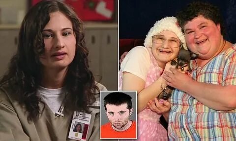 Фото: Дом ужасов: Джипси Роуз Бланшар в ярости от нашествия туристов 😱 - Фото 4
