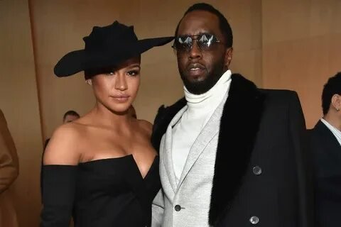 Фото: Diddy в тюрьме за секс-торговлю, а его дочки с подругой покойной мамы?! 😱 - Фото 12