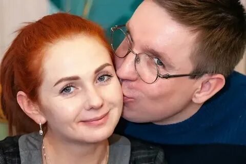 Фото: Лена Катина и Дмитрий Спиридонов потратили 100 миллионов на ремонт дома! Люстра за 400 тысяч и кальянная – это всё ещё мало! 😲 - Фото 14