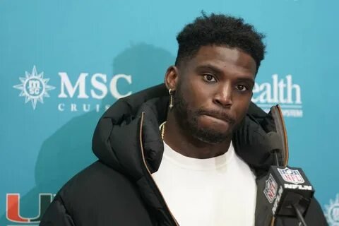 Фото: Tyreek Hill: Арест перед игрой, драка с полицией и танцы в конце игры! 😳 - Фото 10