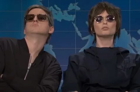 Фото: Болдуин издевается над Харрис в SNL после "Rust"! 🤯😂 - Фото 7