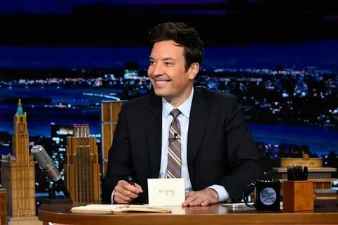 Фото: Майли Сайрус, Гага и Феррелл взорвали юбилей SNL! 50 лет смеха и музыки! 🤣 - Фото 5