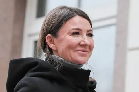 Фото: Елена Блиновская отметила 43-летие в СИЗО:  Рисует картины и продает имущество 💅 - Фото 4