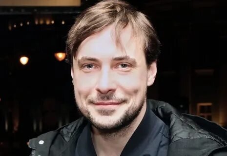 Фото: Звезды и великаны на премьере "Чебурашки": Бородина с дочками, баскетболист-Гулливер и кот-актер! - Фото 12