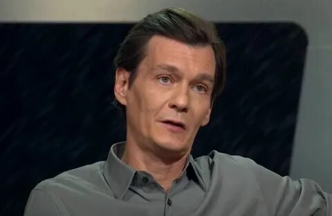 Фото: Два Максима Матвеева и криминальные страсти в сериале «Чужие деньги»! 🤑 - Фото 13