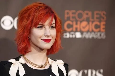 Фото: Вампир на концерте Тейлор Свифт?! 😳 Роберта Паттинсона выдал Paramore! - Фото 8