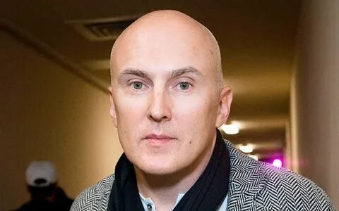 Фото: Кирилл Туриченко: от "Иванушек" до разбитого сердца и роскошной свадьбы! 💔💍 - Фото 13