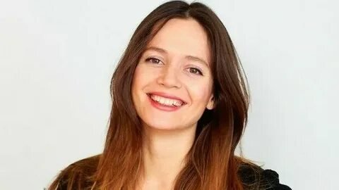 Фото: Карина Орлова: «Проститутка? Мне плевать, я буду играть Машу! 😂», — фанаты Ильюхиной в ярости 🔥 - Фото 6