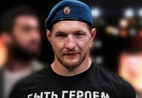 Фото: Анджела Симмонс пришла на премию с пистолетом?! 😱  Самые шокирующие моменты BET Awards! - Фото 7