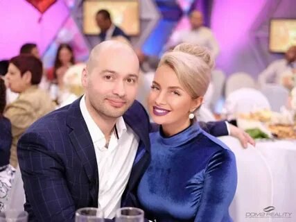 Фото: Беременные звезды: кто самая модная мамочка? 🤰 Стильные наряды Сати Казановой, Нары Баптисты и других! - Фото 10