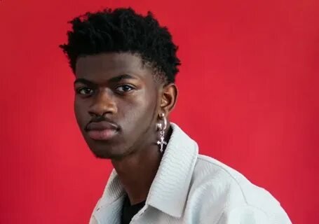 Фото: Lil Nas X напоил фанатов текилой прямо на сцене! 🔞 - Фото 5