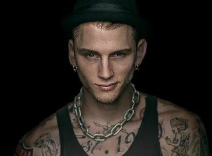 Фото: Шок! 😱 Эминем заявил, что Machine Gun Kelly переспал с его матерью! - Фото 8