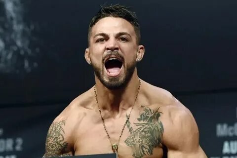 Фото: "Выбью ему все зубы!" Боец BKFC Майк Перри угрожает уничтожить Джейка Пола 😱 - Фото 7