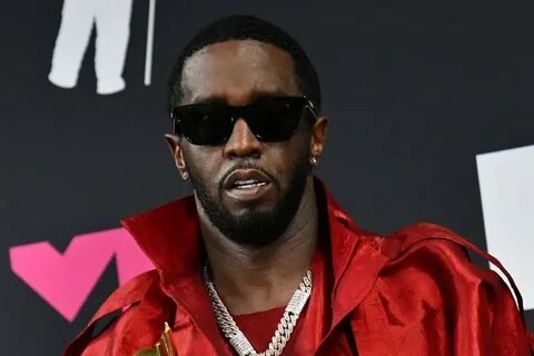 Фото: Diddy в беде! Федералы хотят «убрать» успешного чернокожего! 😱 - Фото 7