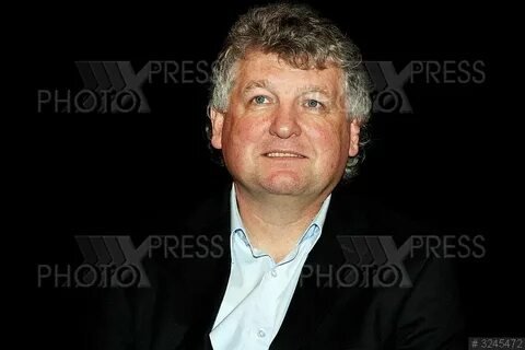 Фото: Айо Эдебири в облегающем костюме на премьере «Головоломки 2» взорвала интернет! 🔥 - Фото 4
