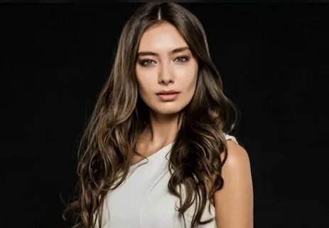 Фото: Не может быть! Звезда "Черной любви" Неслихан Атагюль стала мамой! 🍼 - Фото 4