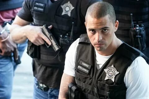 Фото: Травка за пять штук?! Звезды сериала "Чикаго на районе" затеяли роскошный бизнес! 😱 - Фото 6