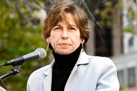 Фото: ШОК! Политик Джей Ди Вэнс против учителей без детей! 🤬  "Пусть заведут своих и оставят наших в покое!" - Фото 6