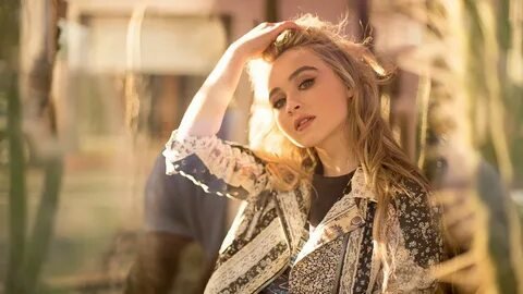 Фото: Taylor Swift позвала Sabrina Carpenter на сцену, и это было СУПЕР странно! 😱 - Фото 5