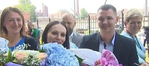 Фото: Джиган и Самойлова меняются жизнью с деревенской семьей! 😱 Коза в хлеву вместо бассейна! - Фото 31
