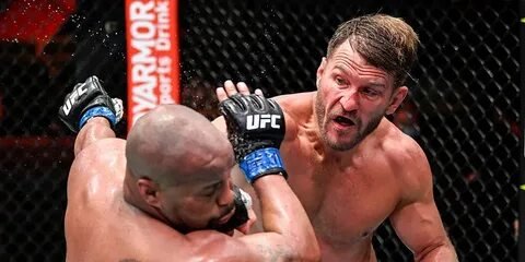 Фото: Трамп, Маск и Желейный Рулон на UFC 309: Скандальные сплетни! 💣💥 - Фото 14