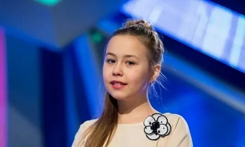 Фото: Внучка Маслякова — теперь шатенка! Интернет в шоке от нового имиджа Таисии! 😱 - Фото 4