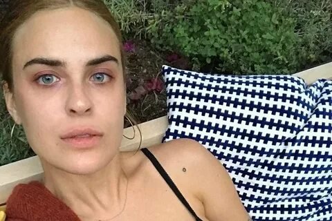 Фото: Брюс Уиллис угасает: дочь Румер делится болью и воспоминаниями! 😭 - Фото 12