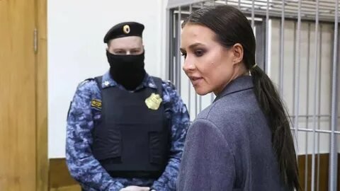 Фото: Лерчек заставила ученицу ходить на свидания и грозила штрафом! 🤦‍♀️ - Фото 3