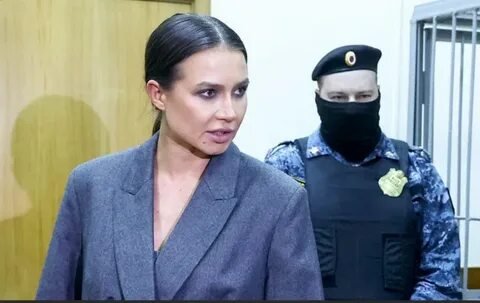 Фото: Лерчек заставила ученицу ходить на свидания и грозила штрафом! 🤦‍♀️ - Фото 3