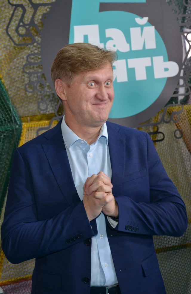 Андрей Рожков устал от роли бабушки! Он хочет играть злодеев! 😱😂
