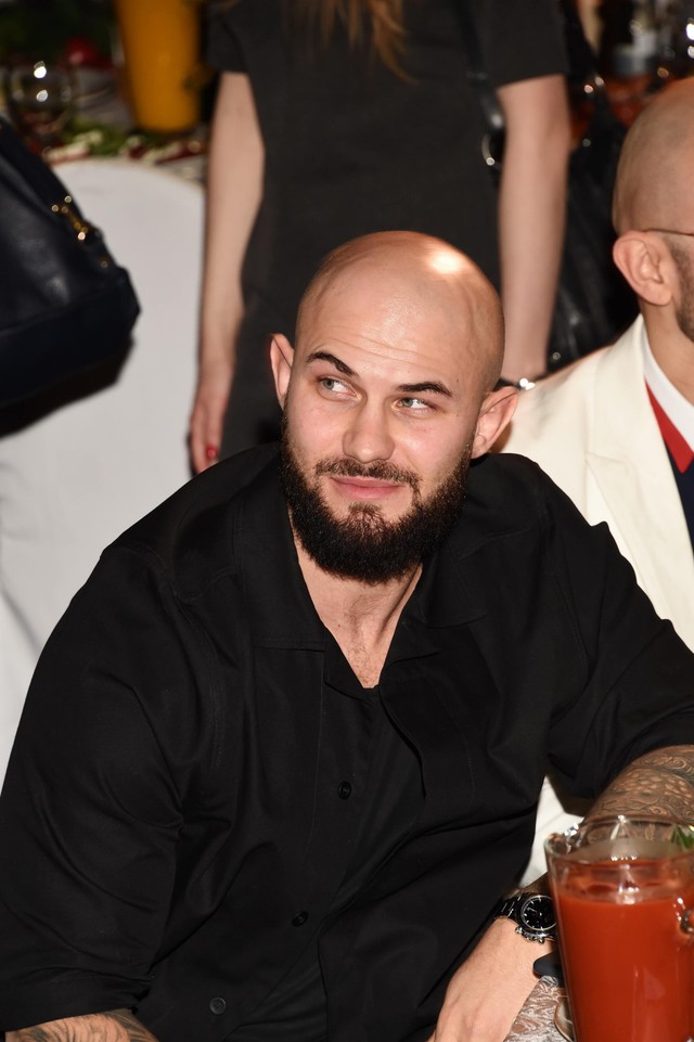 Джиган ударил сына палкой! Рэпер объяснил, зачем это сделал! 😱
