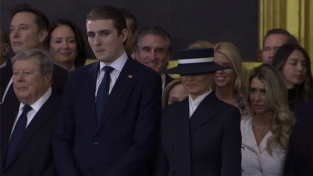 Мелания Трамп косплеит Гамбурглара на инаугурации Дональда! 🤣