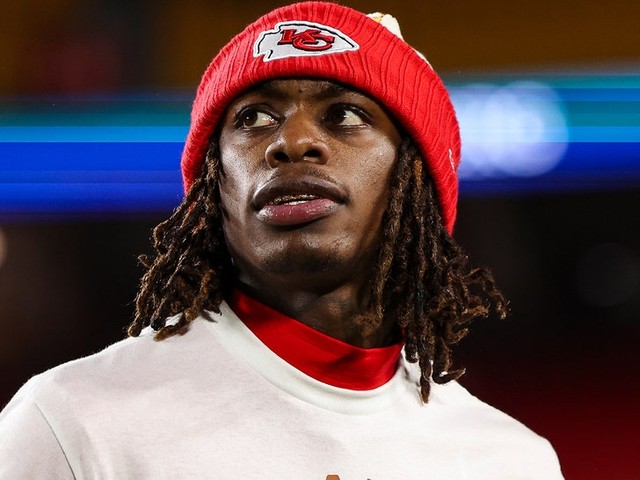 Не может быть! Звезда NFL душил свою невесту?! 😱