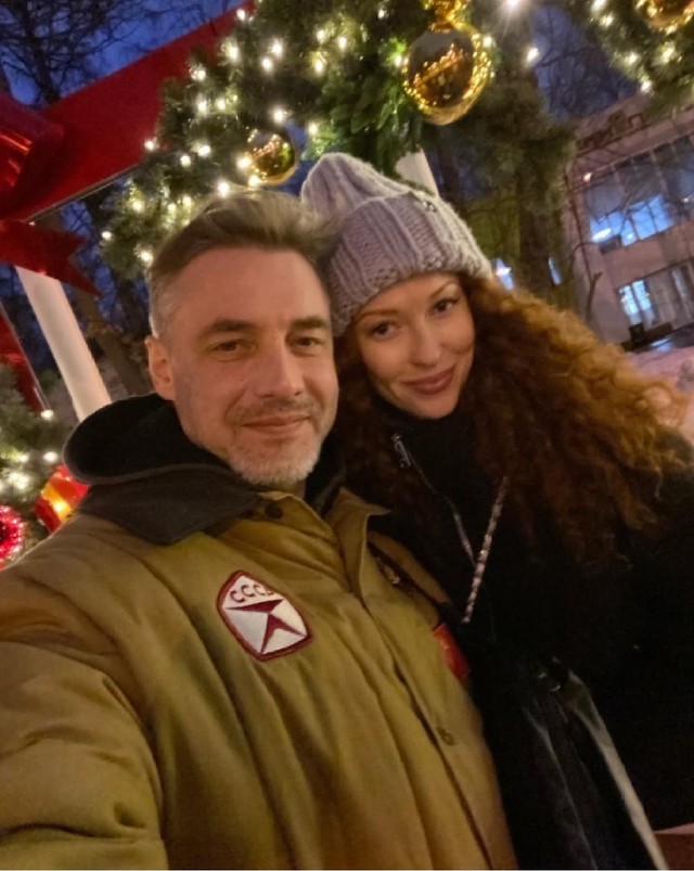 Ого! Жена Батырева показала себя беременной +20 кг! 🤰😱