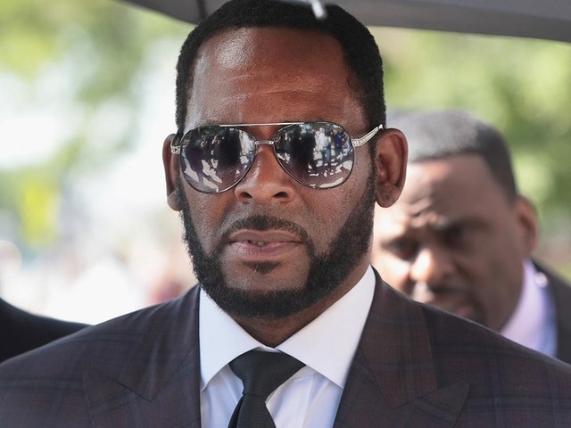 R. Kelly vs. Верховный суд:  Битва Титанов или Жалкие Потуги Старого Извращенца? 😱