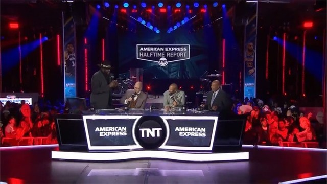 Шакил О'Нил послал все к черту в прямом эфире NBA! 😱
