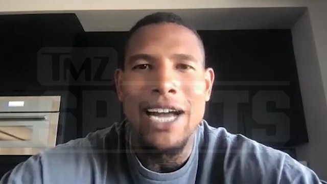 Шок! Звезда NFL Даррен Уоллер ушел на пенсию ради музыки! 🏈🎤😲