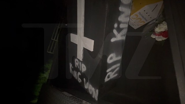 Текаши 6ix9ine прислали гроб с именем King Von! ⚰️💀