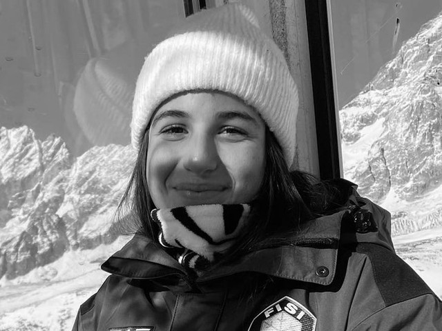 Трагедия на склонах: юная лыжница Лоренци погибла в 19 лет!😱