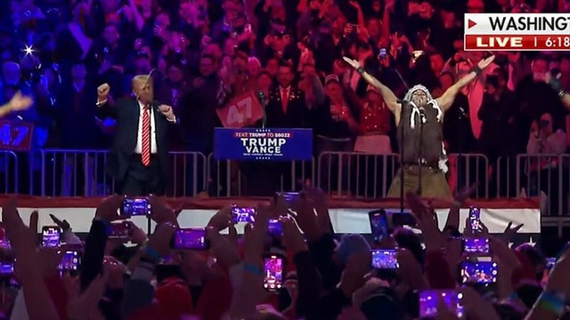 Трамп зажигает! 🕺💃 Диско-пляски под Y.M.C.A. с Village People!