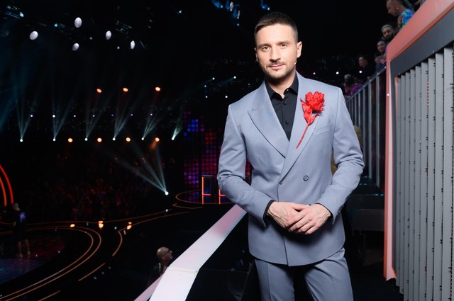 «У меня срывает башню!»: Лазарев взорвал шоу «Ну-ка, все вместе!» 😳