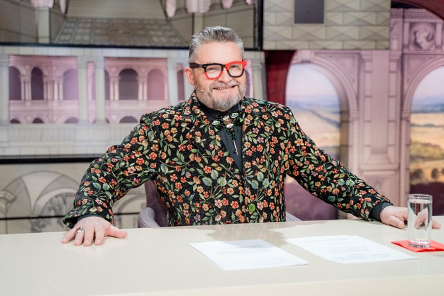 Васильев обожает хейтеров! Да, он даже читает, что они пишут 😂