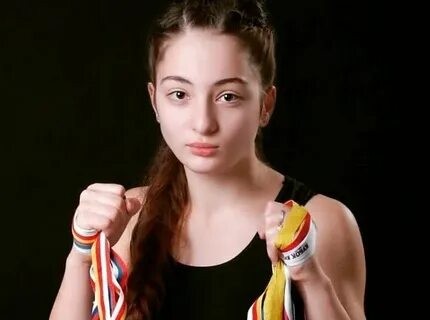 Анна Цомартова (Спортсменка)