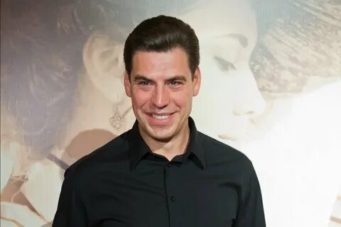 Дмитрий Дюжев (Актер)